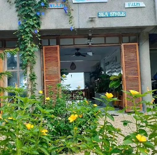 ホームステイ Sea Me Kansaloay